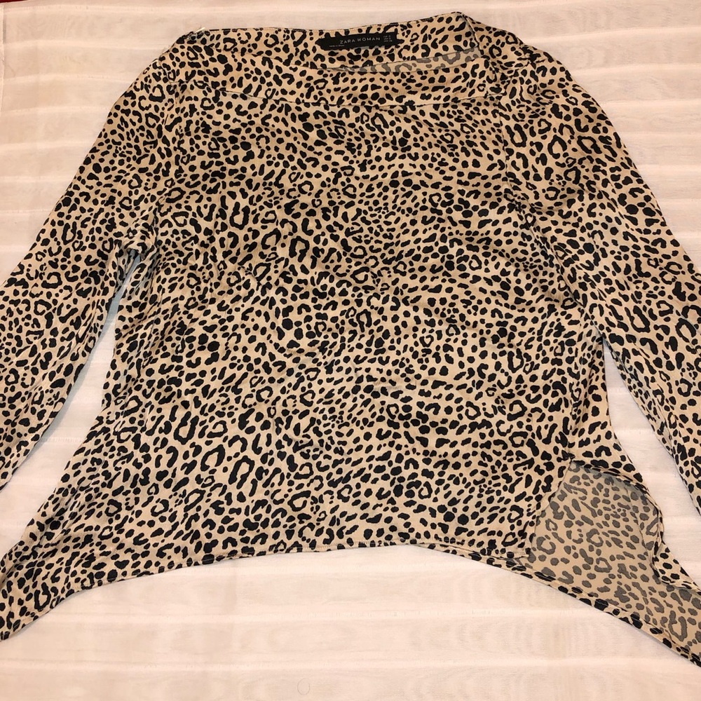 Size Small, cheetah print Zara shirt.
